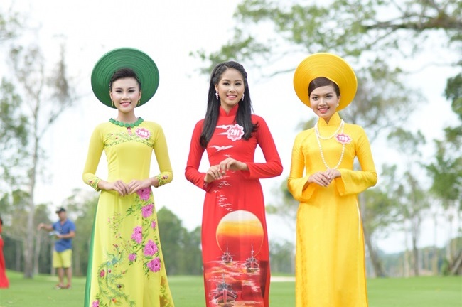 Hoa hậu Việt Nam 2014: Thí sinh diện áo dài hớp hồn người xem